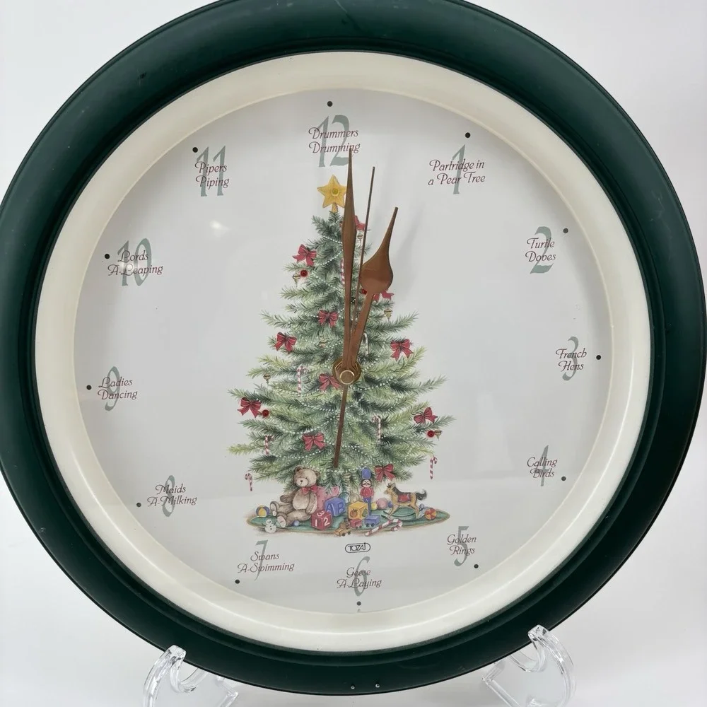 Tozaj Wall Clock 12 Days of Christmas Musical‎ Singing Lighted 13